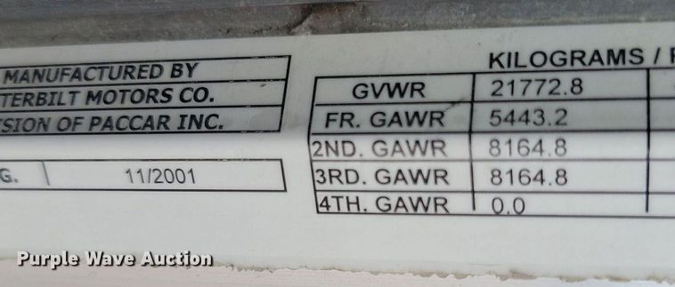 image for item NZ9939 2002 Peterbilt  378 semi truck