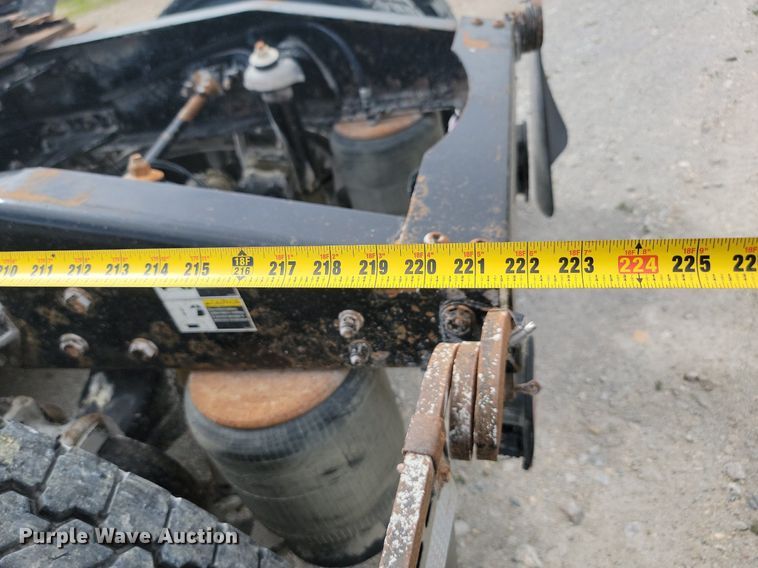 image for item NZ9941 2006 Peterbilt  379 semi truck