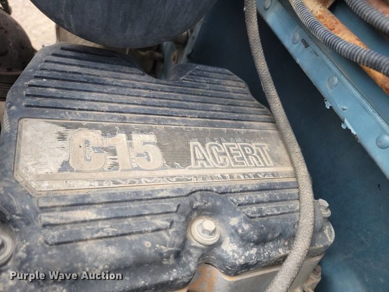 image for item NZ9941 2006 Peterbilt  379 semi truck