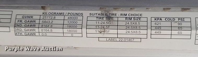 image for item NZ9942 2006 Peterbilt  379 semi truck