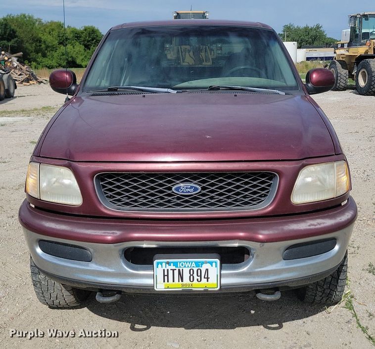 image for item NZ9944 1998 Ford F150 SuperCab pickup truck