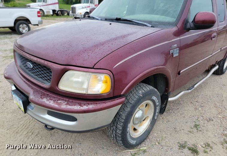 image for item NZ9944 1998 Ford F150 SuperCab pickup truck