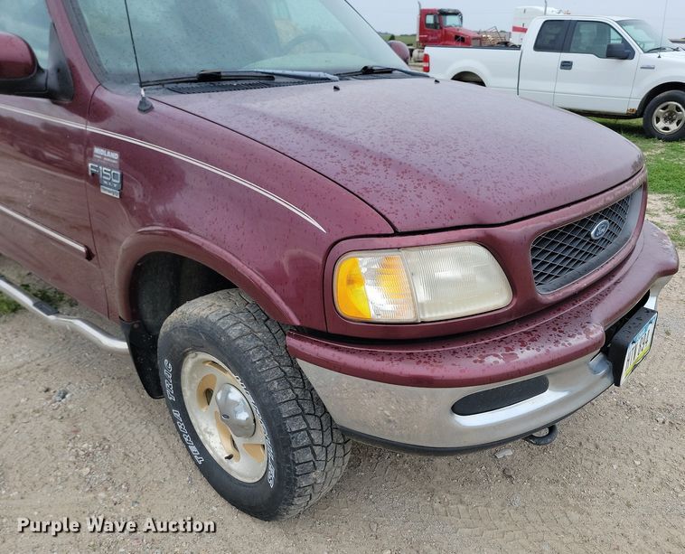 image for item NZ9944 1998 Ford F150 SuperCab pickup truck