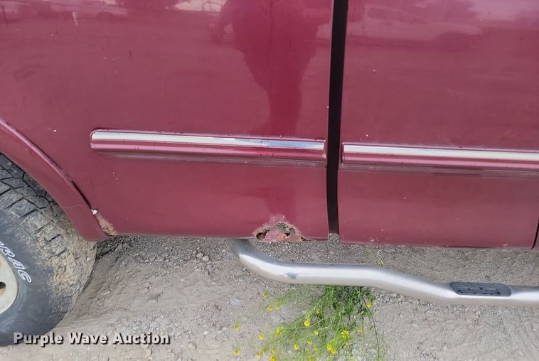 image for item NZ9944 1998 Ford F150 SuperCab pickup truck