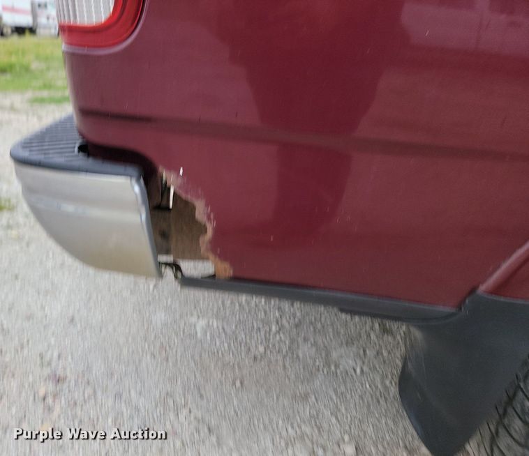 image for item NZ9944 1998 Ford F150 SuperCab pickup truck