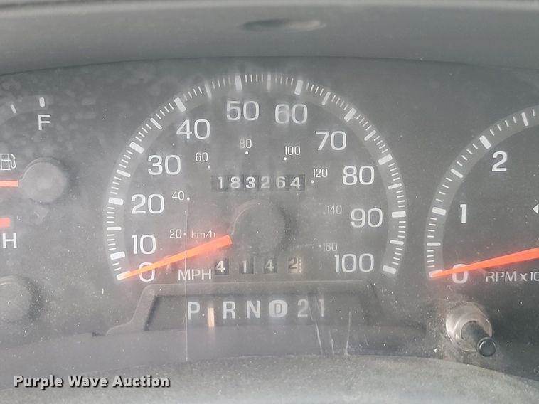 image for item NZ9944 1998 Ford F150 SuperCab pickup truck