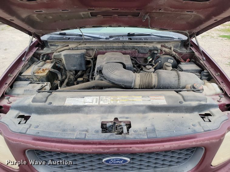 image for item NZ9944 1998 Ford F150 SuperCab pickup truck