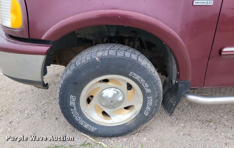 image for item NZ9944 1998 Ford F150 SuperCab pickup truck