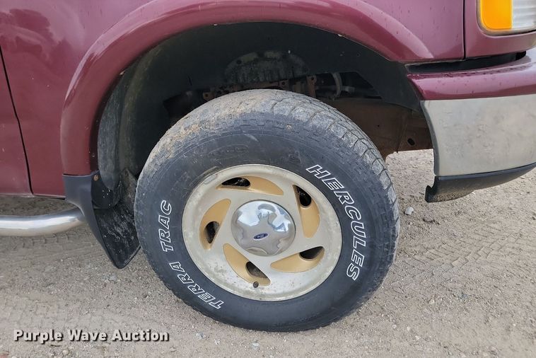 image for item NZ9944 1998 Ford F150 SuperCab pickup truck