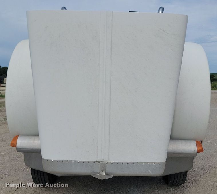 image for item NZ9949 2002 Peterbilt  378 semi truck