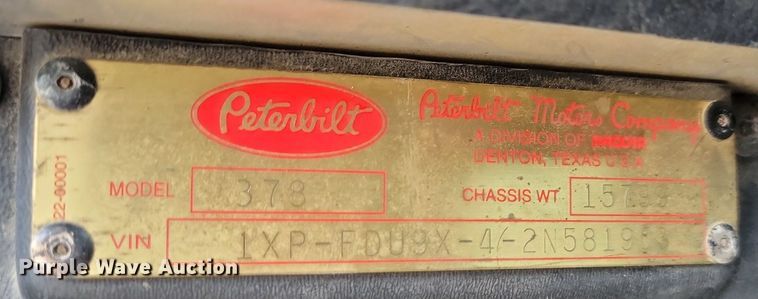 image for item NZ9949 2002 Peterbilt  378 semi truck