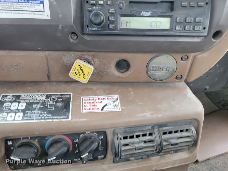 image for item NZ9950 2004 Mack CV513 ready mix truck