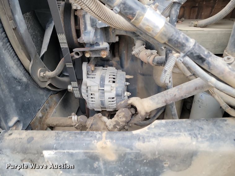 image for item NZ9950 2004 Mack CV513 ready mix truck