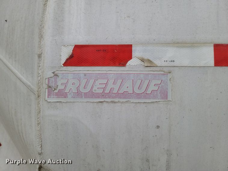 image for item NZ9952 1996 Fruehauf pneumatic dry bulk trailer