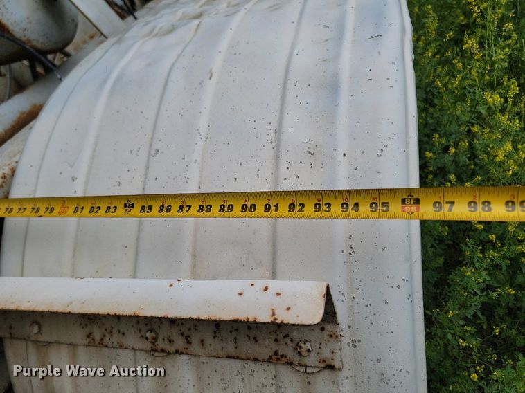 image for item NZ9952 1996 Fruehauf pneumatic dry bulk trailer