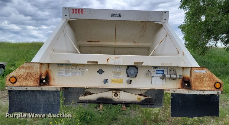 image for item NZ9953 2008 Midland MG40TC2000 bottom dump trailer