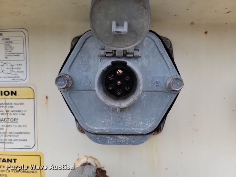 image for item NZ9953 2008 Midland MG40TC2000 bottom dump trailer