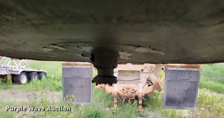 image for item NZ9953 2008 Midland MG40TC2000 bottom dump trailer