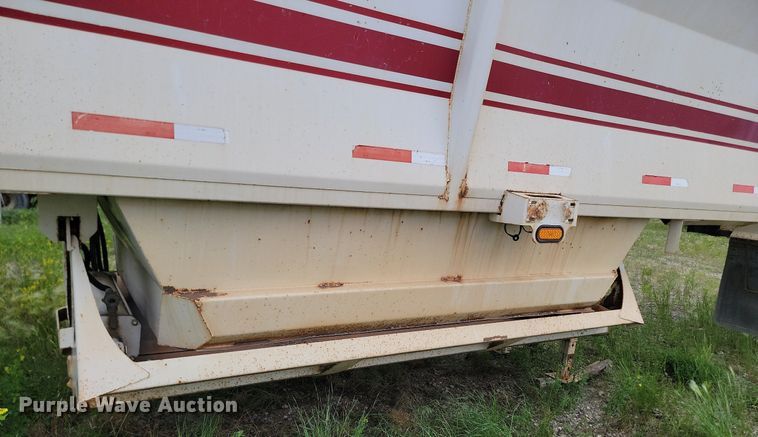 image for item NZ9953 2008 Midland MG40TC2000 bottom dump trailer