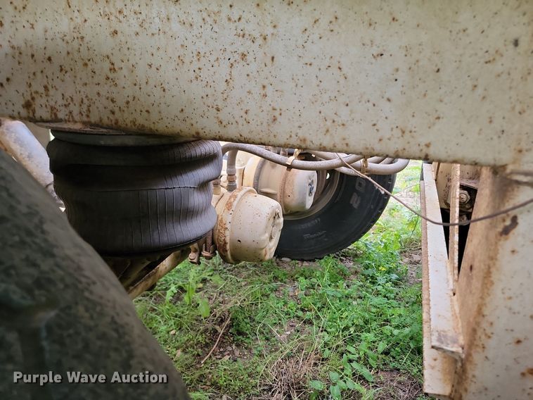 image for item NZ9953 2008 Midland MG40TC2000 bottom dump trailer