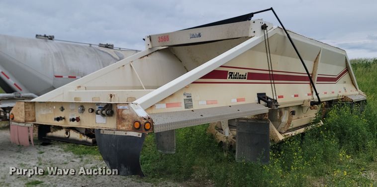 image for item NZ9957 2008 Midland  MG40TC2000 bottom dump trailer