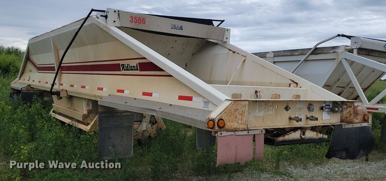 image for item NZ9957 2008 Midland  MG40TC2000 bottom dump trailer