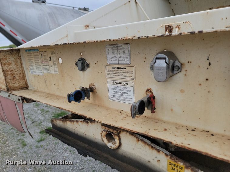 image for item NZ9957 2008 Midland  MG40TC2000 bottom dump trailer