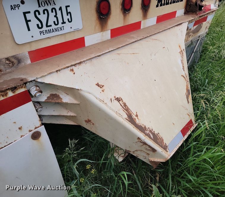 image for item NZ9957 2008 Midland  MG40TC2000 bottom dump trailer