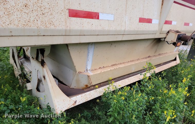 image for item NZ9957 2008 Midland  MG40TC2000 bottom dump trailer