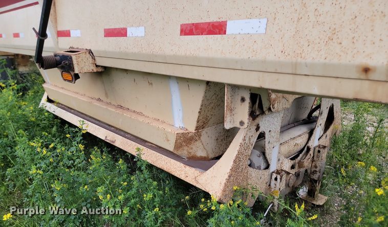 image for item NZ9957 2008 Midland  MG40TC2000 bottom dump trailer