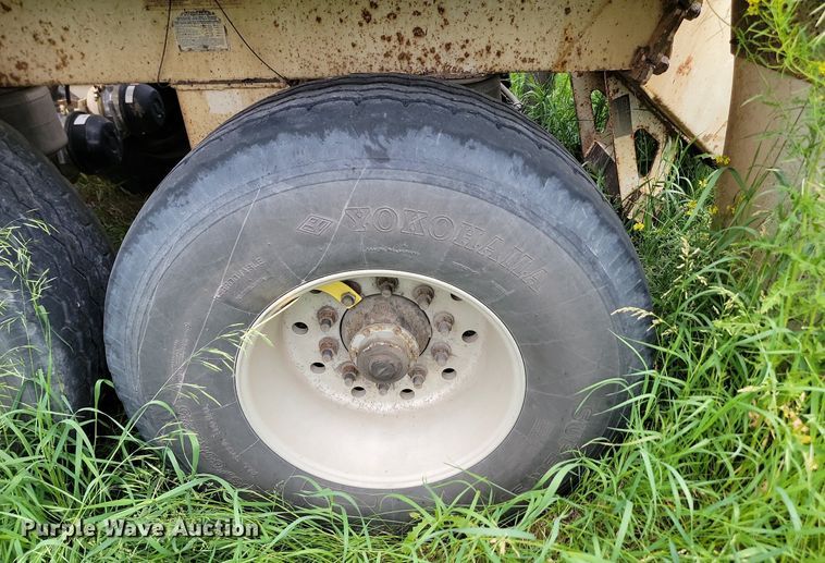 image for item NZ9957 2008 Midland  MG40TC2000 bottom dump trailer