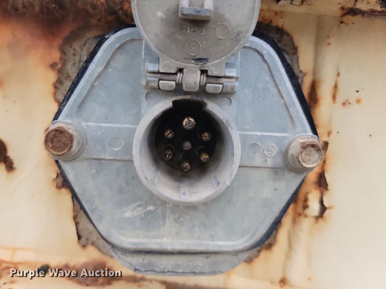 image for item NZ9958 1995 Ranch Manufacturing Co. bottom dump trailer