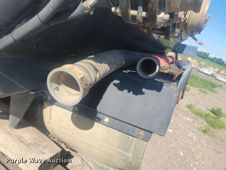 image for item NZ9960 SBA CV-100 hydrovac bed