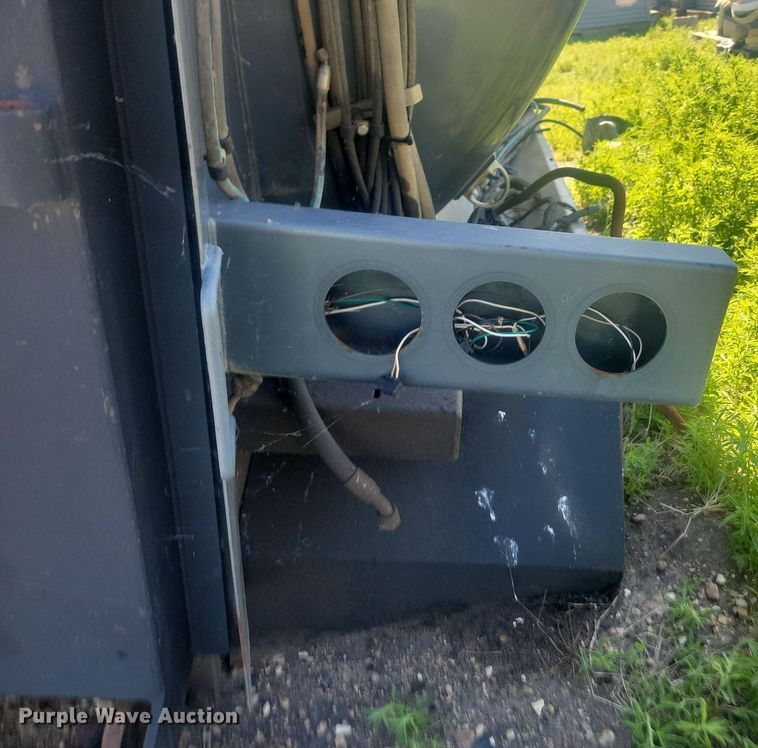 image for item NZ9960 SBA CV-100 hydrovac bed