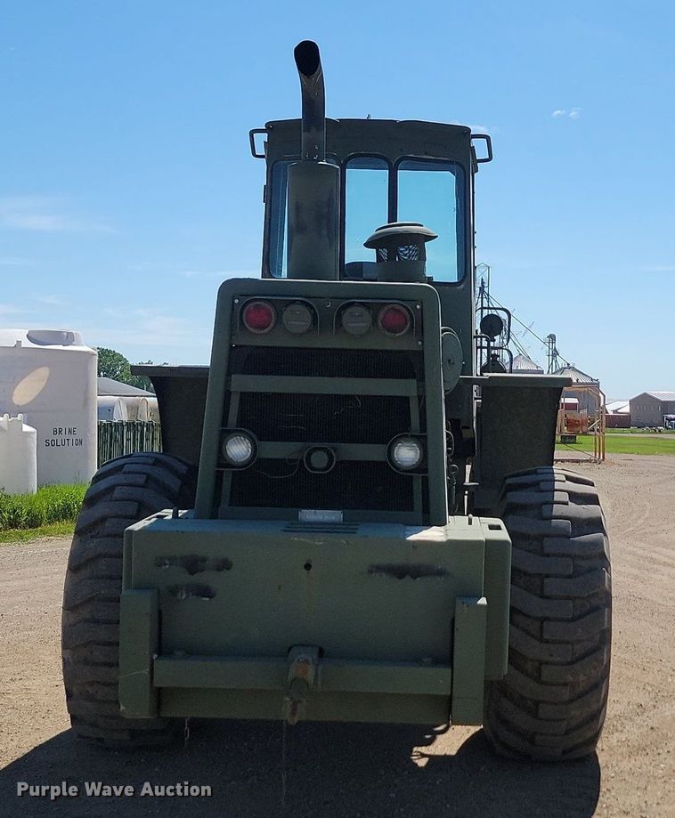 image for item NZ9961 1979 International  530 wheel loader