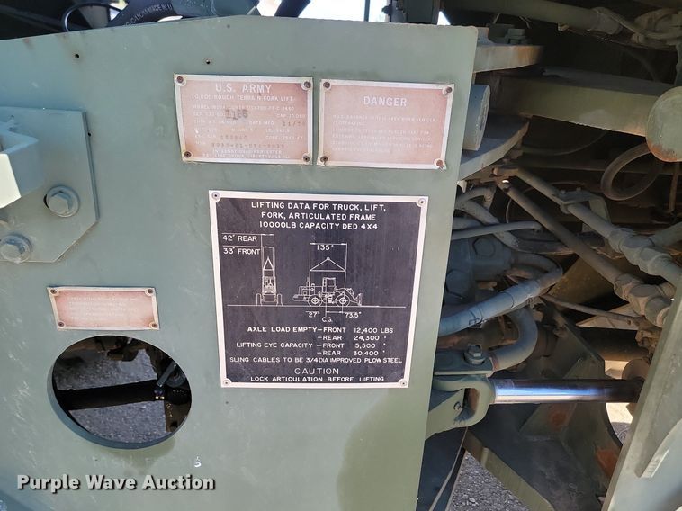 image for item NZ9961 1979 International  530 wheel loader