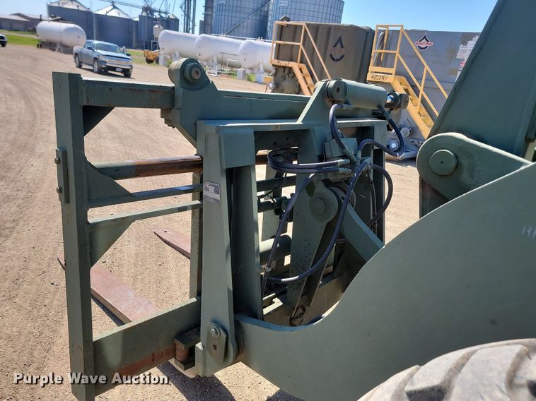 image for item NZ9961 1979 International  530 wheel loader