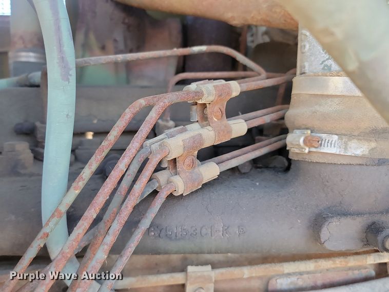 image for item NZ9961 1979 International  530 wheel loader