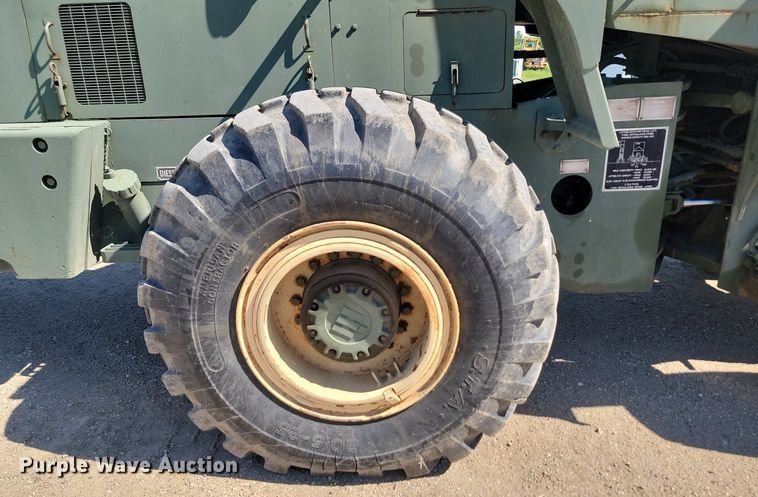 image for item NZ9961 1979 International  530 wheel loader