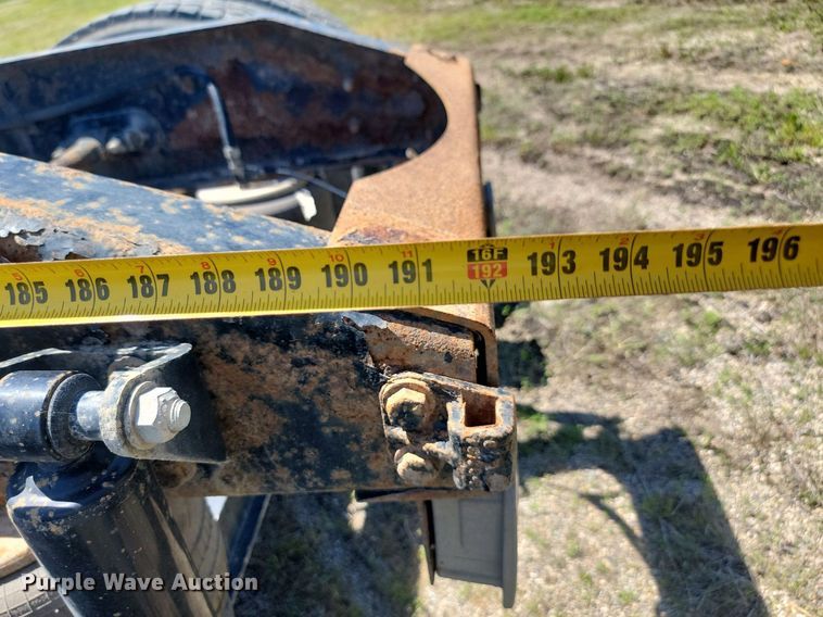 image for item NZ9970 2007 Peterbilt  385 semi truck