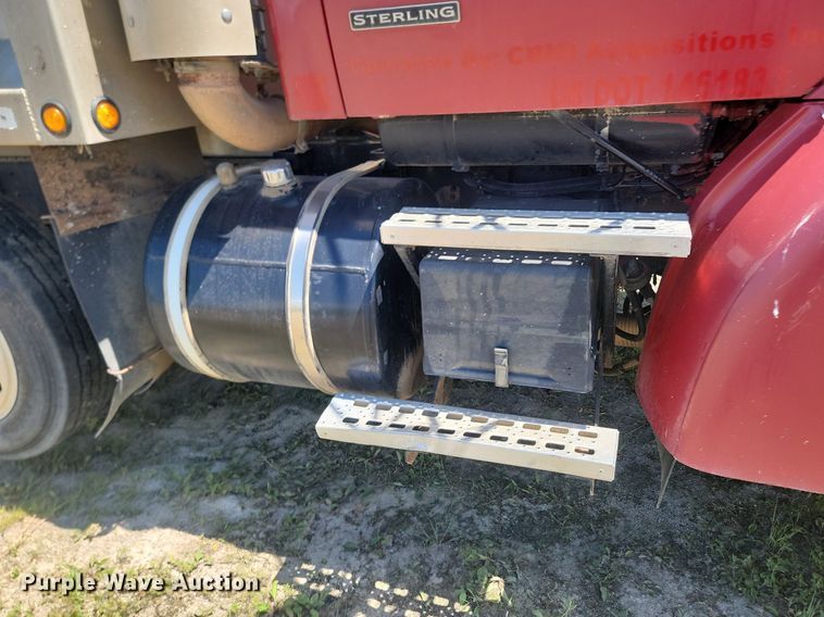 image for item NZ9972 1999 Sterling  LT9511 dump truck