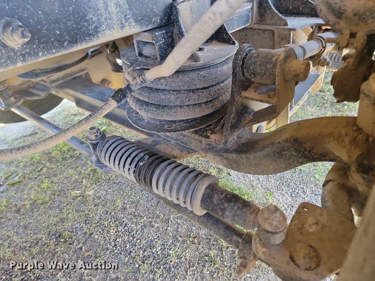 image for item NZ9972 1999 Sterling  LT9511 dump truck