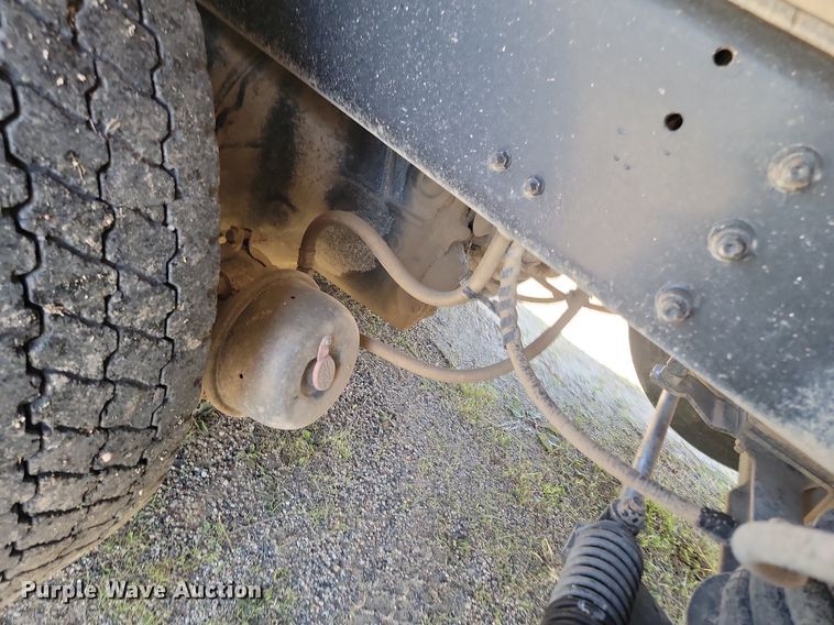 image for item NZ9972 1999 Sterling  LT9511 dump truck