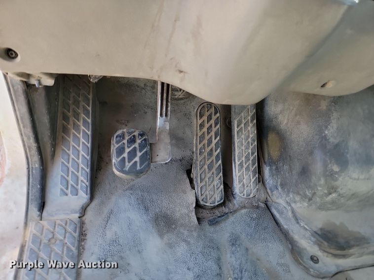 image for item NZ9972 1999 Sterling  LT9511 dump truck