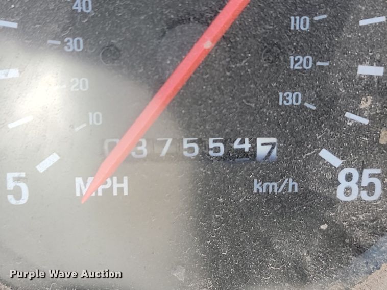 image for item NZ9972 1999 Sterling  LT9511 dump truck