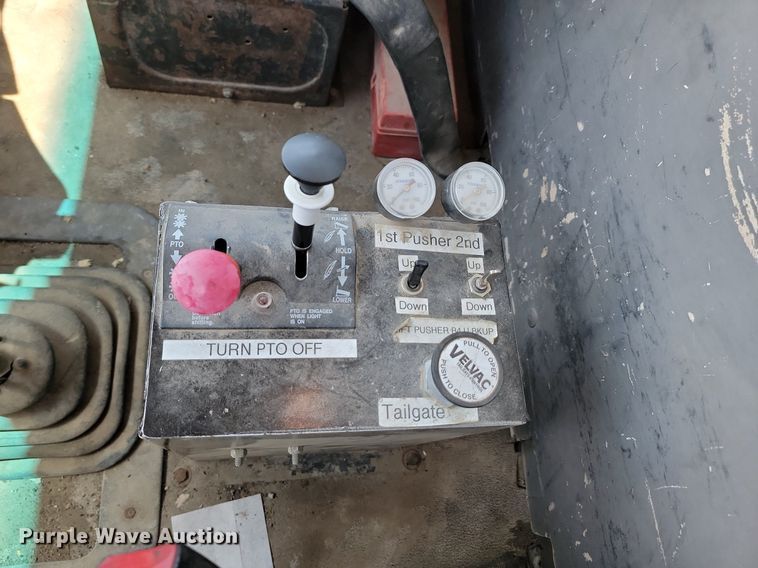 image for item NZ9972 1999 Sterling  LT9511 dump truck