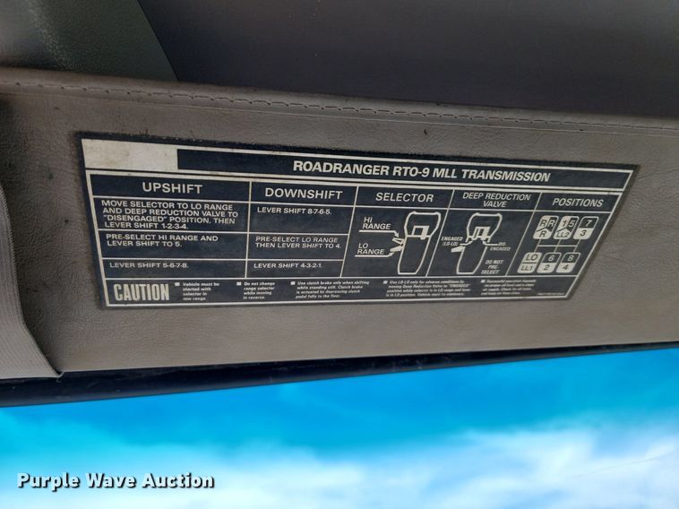 image for item NZ9972 1999 Sterling  LT9511 dump truck