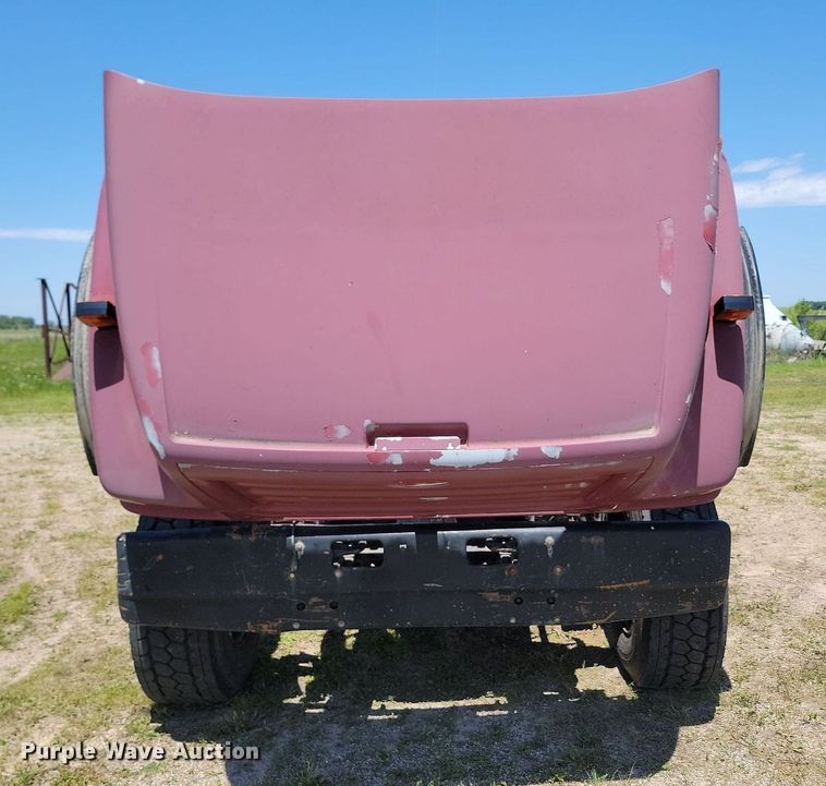 image for item NZ9972 1999 Sterling  LT9511 dump truck