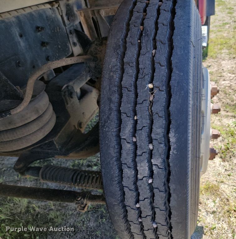 image for item NZ9972 1999 Sterling  LT9511 dump truck