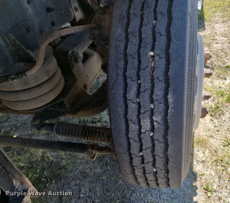 image for item NZ9972 1999 Sterling  LT9511 dump truck